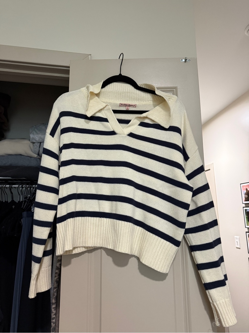 Striped V-Neck Collared Sweater - Cream & Navy